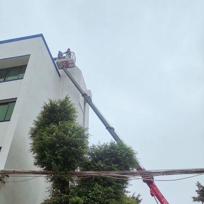 佛山南海吊籃車出租 6m18m28m38m吊車帶籃子登高處作業(yè)